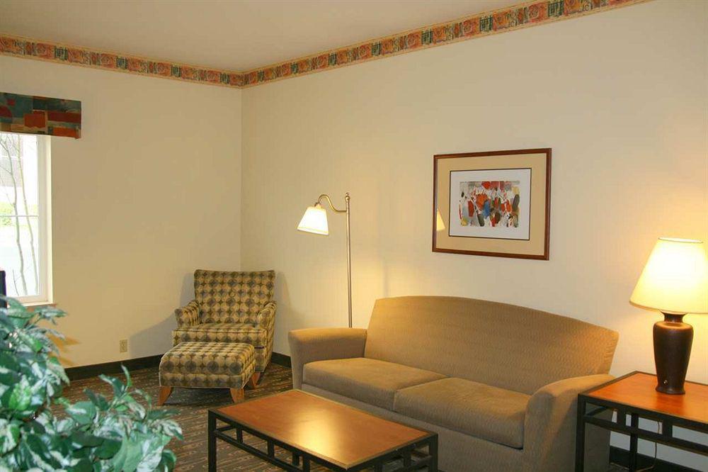 Hampton Inn & Suites Seattle North/Линуд Стая снимка
